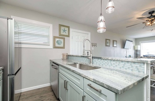 Port Aransas Condo | Ocean Views | Long Term STays