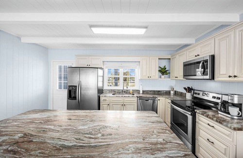 North Myrtle Beach House | Oceanfront House*Heated Pool*Firepit*Bar*Game
