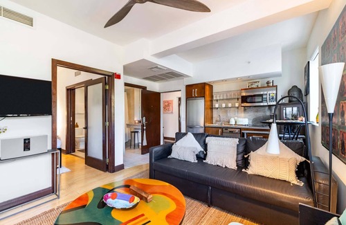 South Beach Apartment | Oceanfront Oasis: 2-BR Apartment on Ocean Drive