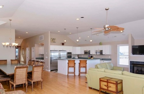 South Nags Head House | Oceanfront, Private Pool and Hot Tub!