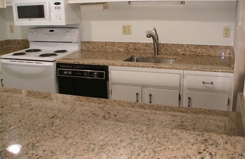 Bethany Beach Condo | Oceanfront Sea Colony Resort Condo, 3 BR, just 3 nights OK