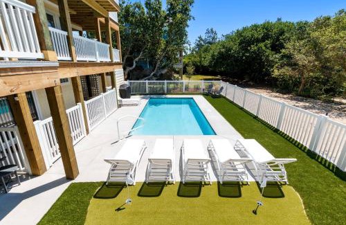 Whale Head Hill House | Oceanside, ELEVATOR, Heated Private Pool, Pool Table, Community Amenities, 713, Sunshine Daydream
