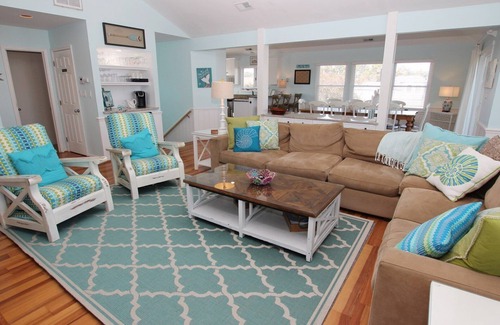 Corolla Light House | Oceanside, Private Pool, Hot Tub, Close to beach access, 224, Its All Good