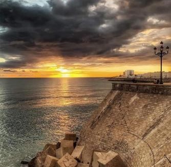 Barriada del Rio San Pedro Apartment | Oceanum Visum Spa Deluxe