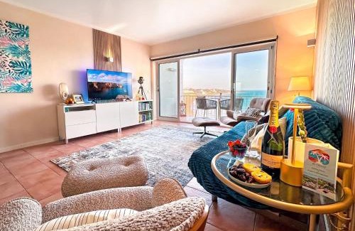 Peneco Beach Apartment | OceanView Apartment by BeCherish