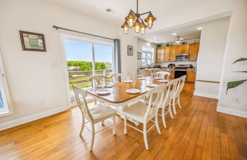 Palisade Acres House | Oceanview Dog Friendly Home w/Pool, Hot Tub, Elevator, Game and Media Rooms