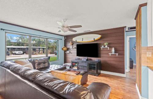 Juno Ridge House | October Special! Limited-time Discount Book Now!