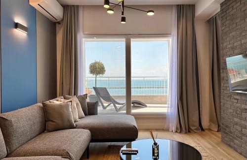 Ladadika Apartment | Oddity Seafront Penthouse Apartments