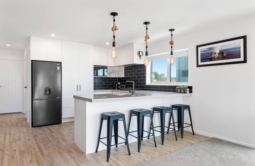 Ohope House | Ohope Beachside Retreat - Ohope Holiday Home