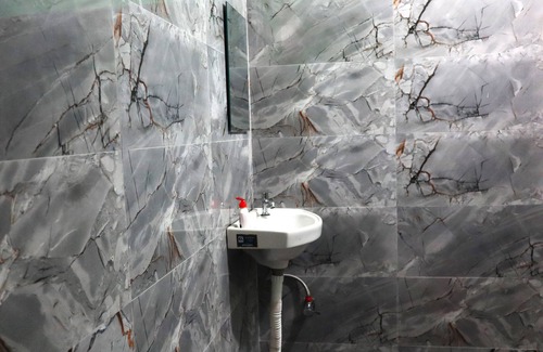 Rishop Resort | Okhli Homestay