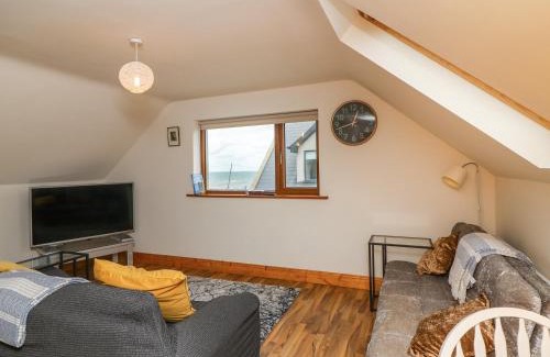 Slade Apartment | Old Field Hideaway