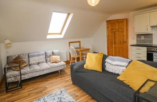 Slade Apartment | Old Field Hideaway