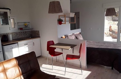 Zafra de Zancara Cottage | Old House of Pedro Chicote (Loft Seitai) for 2 people