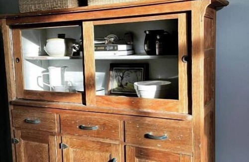 Maffra House | Old Maffra Cottage - 100yr old Cottage With Loads of Characture and Charm!