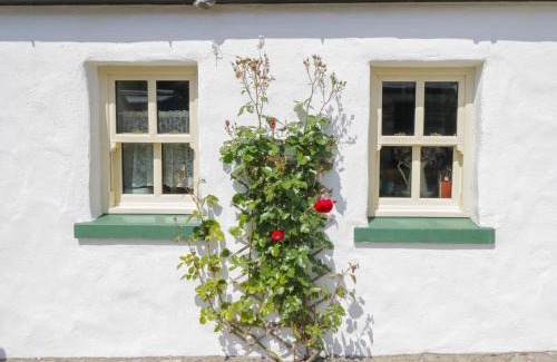 Liscarney House | Old Mike's Cottage
