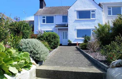 Cemaes Bay House | Old School House
