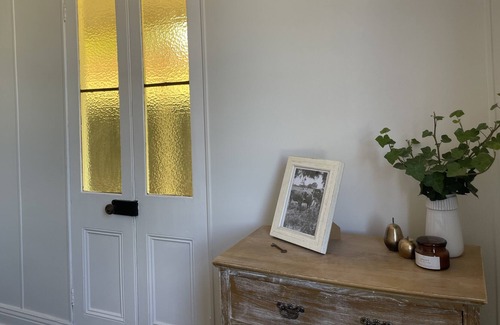 Maffra House | Old Sunny Lodge Maffra - 100 Year Old Victorian Home With Character And Charm