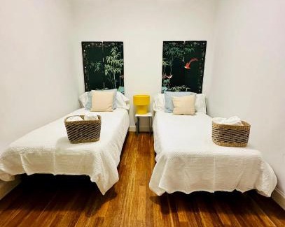 Bilbao Old Town Apartment | Old town city center 110m By Sleep in Bilbao