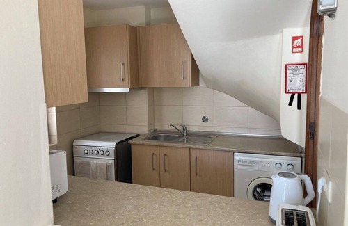 Vilamoura Apartment | Old Village 2 Bed apartment on two floors plus roof terrace. Vilamoura Algarve