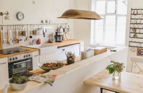 Vöhl-Herzhausen House | Old water tavern vacation home with summer pool, sauna and hot tub