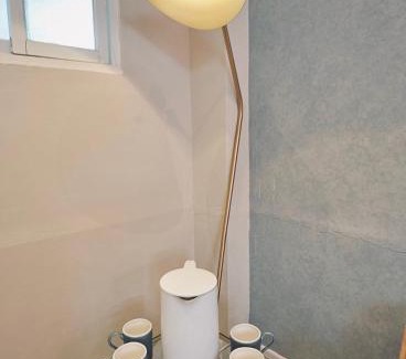 Tainan City Centre House | Old wooden window bungalow B&B