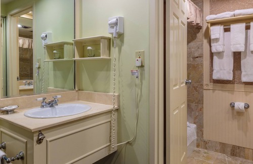 Basking Ridge Hotel | Olde Mill Inn