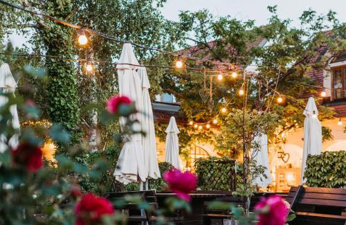 Trausdorf an der Wulka House | Oleander Romantik Zimmer