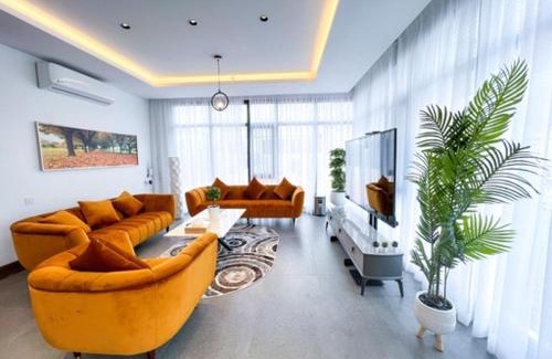 Sayq Ski Chalet | Olivia Chalet فلة أوليفيا