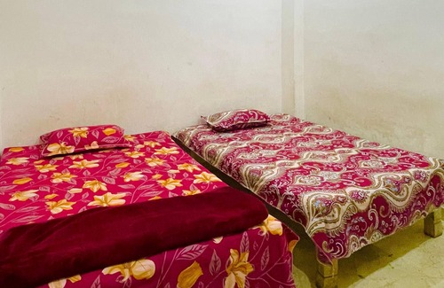 Kakarmatha House | Om Sai guest house