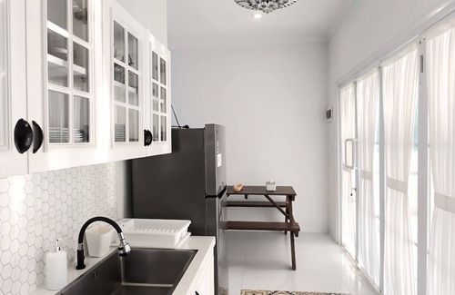 Banjarasri Hotel | Omah Putih Menoreh