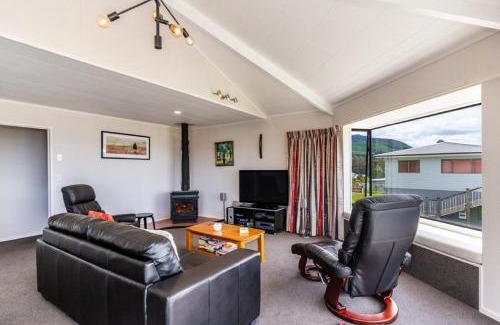 Omori House | Omori Manor - Omori Holiday Home