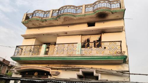 Hata House | Omprakash homestay