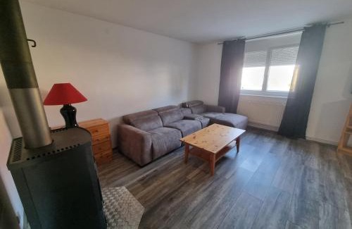 Hochleithen Apartment | ONE Self-Check-In, Free-Parking, 3km freeway Playstation