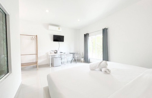 Tha Yang Hotel | On Green Resort