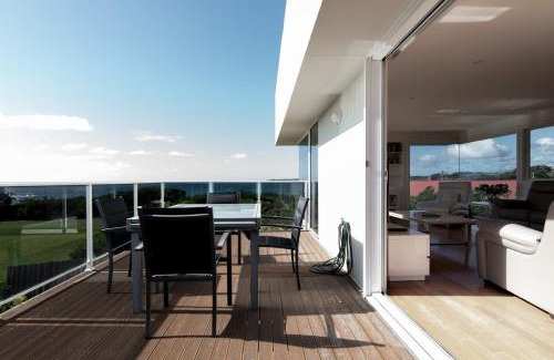 Low Head House | On The Beach & Golf Course Minutes from MTB Trails