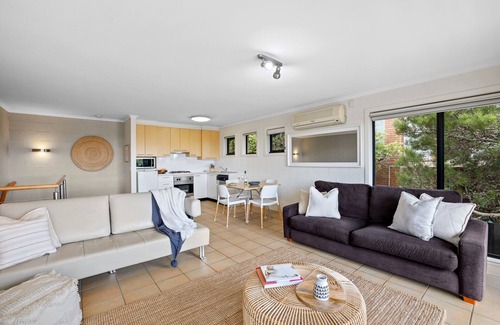 Torquay Apartment | On The Esplanade Apartments