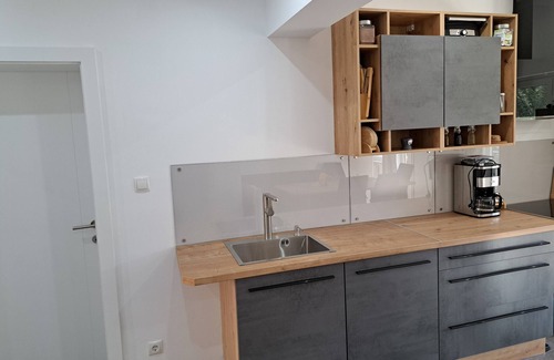 Breitenstein Apartment | "On the sunny side of the Semmering"