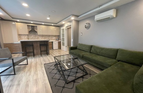 Atasehir Apartment | On4 Rooms & Suites