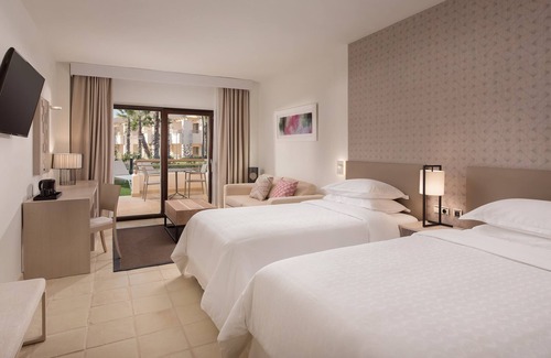 Fuente Alamo de Murcia Hotel | Ona Hacienda del Alamo Golf Resort