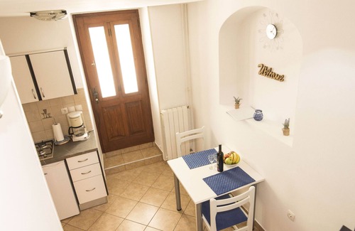 Obrs Apartment | One bedroom apartment with terrace Mošćenička Draga, Opatija (A-18440-a)