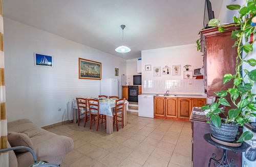 Prigradica Apartment | One bedroom apartment near beach Prigradica, Korčula (A-627-b)