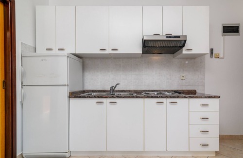 Duga Luka Apartment | One bedroom apartment with terrace and sea view Duga Luka (Prtlog), Labin (A-2335-d)