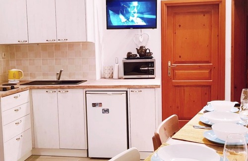 Mali Ston Apartment | One bedroom apartment with terrace Mali Ston, Pelješac (A-10226-b)