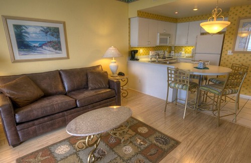 Daytona Beach Resort | One Bedroom Suite, Luxury Condo, Daytona Beach, FL 1722132