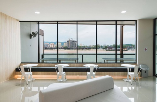 Sop Ruak Hotel | One Budget Chiangsaen