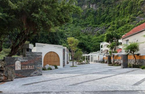 Hoa Lu Resort | One Day Tam Cốc Retreat