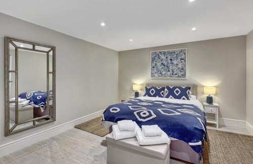 Dunster House | One Grooms Cottage, Dunster