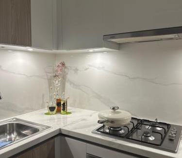 Al Satwa Apartment | One Park Avenue CITY VIEW 3 BEDROOMS HOILDAY HOME NEAR DUBAI MALL