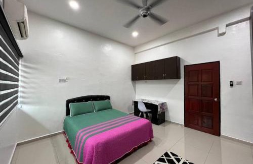 Seri Manjung House | One's Homestay
