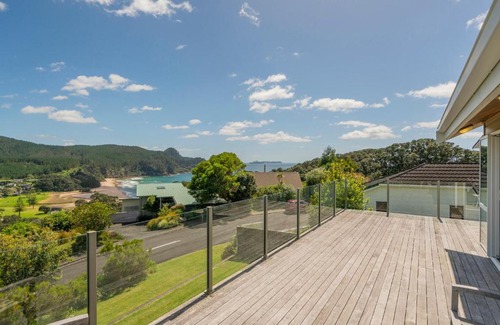 Onemana House | Onemana Lookout - Onemana Holiday Home